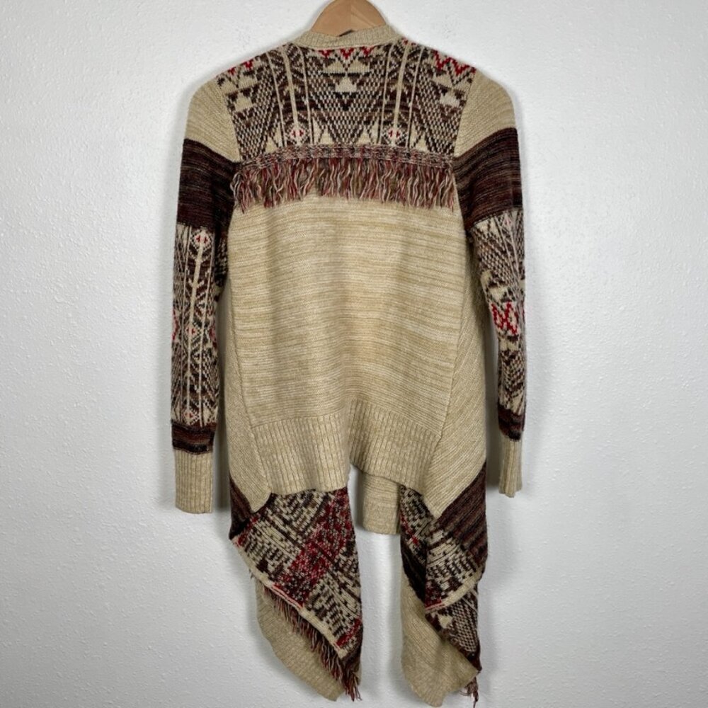 Target Knox Rose Boho Knit Fringe Neutral Poncho Cardigan Size: Medium - Picture 8 of 14